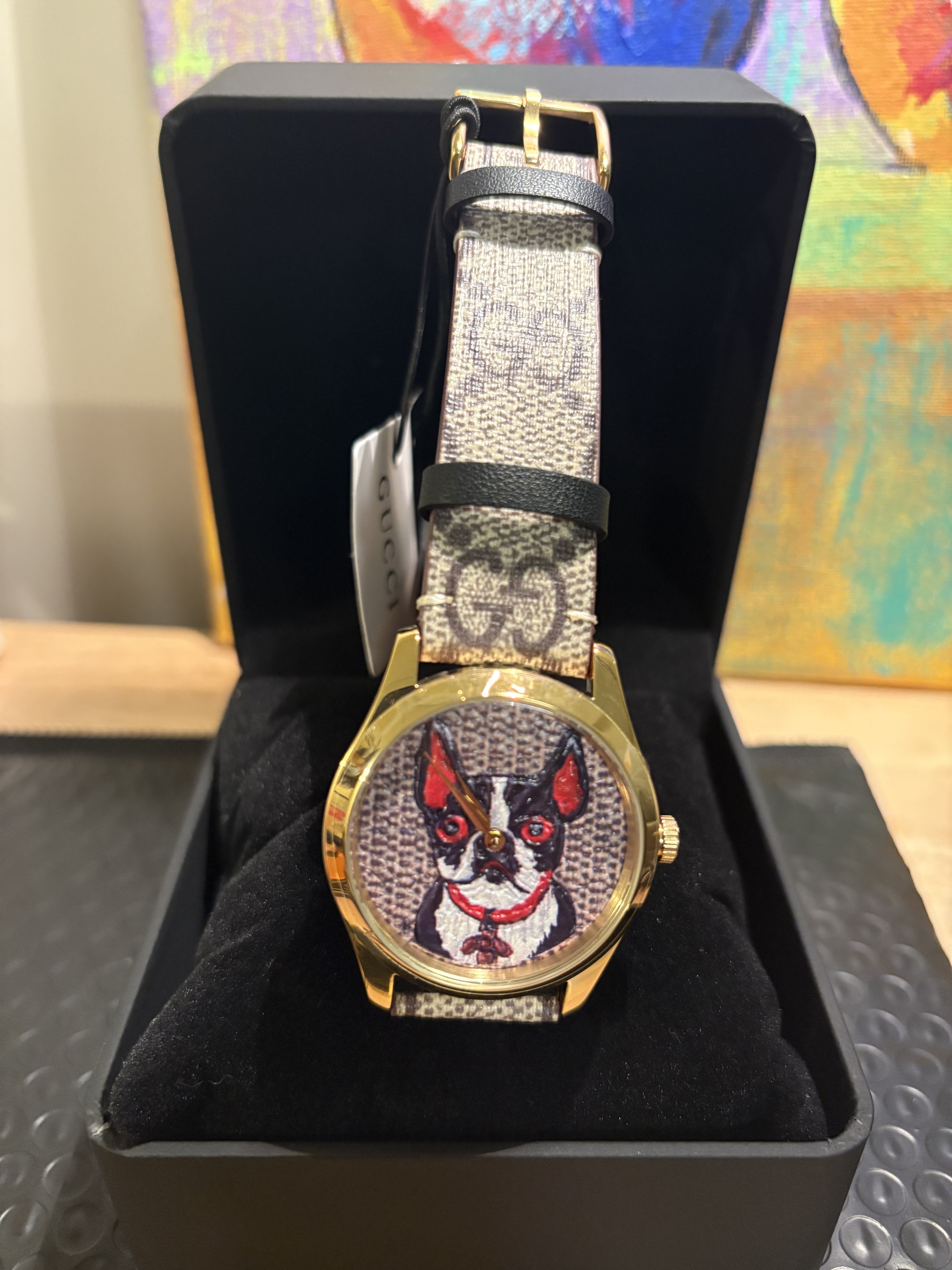 gucci dog watch
