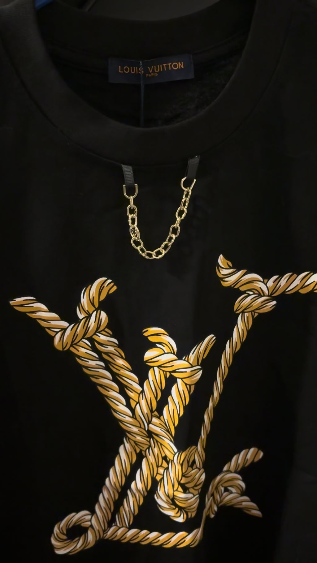 LV t-shirt